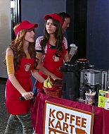 Shake_It_Up_S02E06_Review_It_Up_1080p_BTD_001460.jpg