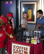 Shake_It_Up_S02E06_Review_It_Up_1080p_BTD_001490.jpg