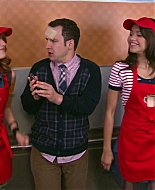 Shake_It_Up_S02E06_Review_It_Up_1080p_BTD_001676.jpg