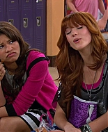 Shake_It_Up_S02E06_Review_It_Up_1080p_BTD_002018.jpg