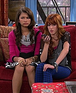 Shake_It_Up_S02E06_Review_It_Up_1080p_BTD_002137.jpg