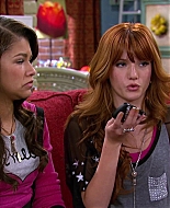 Shake_It_Up_S02E06_Review_It_Up_1080p_BTD_002149.jpg