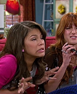Shake_It_Up_S02E06_Review_It_Up_1080p_BTD_002282.jpg