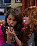 Shake_It_Up_S02E06_Review_It_Up_1080p_BTD_002295.jpg
