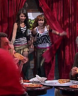 Shake_It_Up_S02E06_Review_It_Up_1080p_BTD_002605.jpg