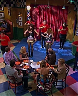Shake_It_Up_S02E06_Review_It_Up_1080p_BTD_002621.jpg