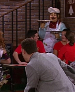 Shake_It_Up_S02E06_Review_It_Up_1080p_BTD_002809.jpg