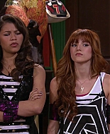 Shake_It_Up_S02E06_Review_It_Up_1080p_BTD_002952.jpg