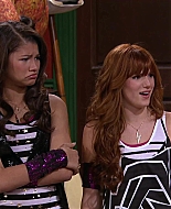 Shake_It_Up_S02E06_Review_It_Up_1080p_BTD_003017.jpg