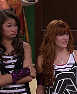 Shake_It_Up_S02E06_Review_It_Up_1080p_BTD_003018.jpg