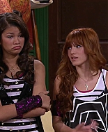 Shake_It_Up_S02E06_Review_It_Up_1080p_BTD_003019.jpg