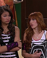 Shake_It_Up_S02E06_Review_It_Up_1080p_BTD_003020.jpg