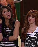 Shake_It_Up_S02E06_Review_It_Up_1080p_BTD_003068.jpg