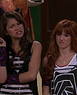 Shake_It_Up_S02E06_Review_It_Up_1080p_BTD_003073.jpg