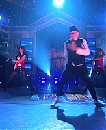 Shake_It_Up_S02E08_Auction_It_Up_1080p_BTD_000031.jpg