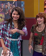 Shake_It_Up_S02E08_Auction_It_Up_1080p_BTD_000453.jpg