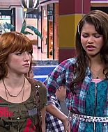 Shake_It_Up_S02E08_Auction_It_Up_1080p_BTD_000587.jpg