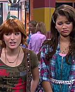 Shake_It_Up_S02E08_Auction_It_Up_1080p_BTD_000615.jpg