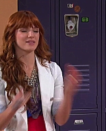 Shake_It_Up_S02E08_Auction_It_Up_1080p_BTD_000982.jpg