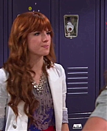 Shake_It_Up_S02E08_Auction_It_Up_1080p_BTD_001005.jpg