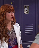 Shake_It_Up_S02E08_Auction_It_Up_1080p_BTD_001006.jpg