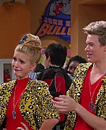 Shake_It_Up_S02E08_Auction_It_Up_1080p_BTD_001038.jpg