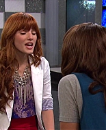 Shake_It_Up_S02E08_Auction_It_Up_1080p_BTD_001450.jpg
