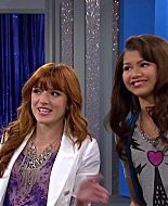 Shake_It_Up_S02E08_Auction_It_Up_1080p_BTD_001497.jpg