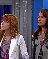 Shake_It_Up_S02E08_Auction_It_Up_1080p_BTD_001509.jpg