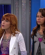 Shake_It_Up_S02E08_Auction_It_Up_1080p_BTD_001511.jpg