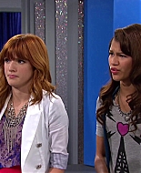 Shake_It_Up_S02E08_Auction_It_Up_1080p_BTD_001518.jpg