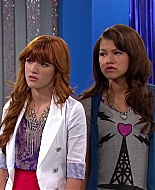 Shake_It_Up_S02E08_Auction_It_Up_1080p_BTD_001535.jpg