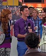 Shake_It_Up_S02E08_Auction_It_Up_1080p_BTD_001684.jpg