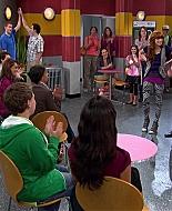 Shake_It_Up_S02E08_Auction_It_Up_1080p_BTD_001690.jpg