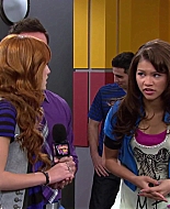 Shake_It_Up_S02E08_Auction_It_Up_1080p_BTD_001698.jpg