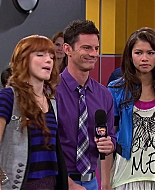 Shake_It_Up_S02E08_Auction_It_Up_1080p_BTD_001702.jpg