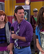 Shake_It_Up_S02E08_Auction_It_Up_1080p_BTD_001848.jpg