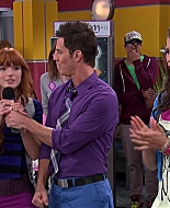 Shake_It_Up_S02E08_Auction_It_Up_1080p_BTD_001853.jpg