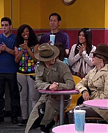 Shake_It_Up_S02E08_Auction_It_Up_1080p_BTD_001860.jpg