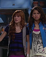 Shake_It_Up_S02E08_Auction_It_Up_1080p_BTD_002453.jpg
