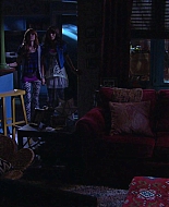 Shake_It_Up_S02E08_Auction_It_Up_1080p_BTD_002468.jpg
