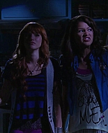 Shake_It_Up_S02E08_Auction_It_Up_1080p_BTD_002470.jpg