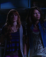 Shake_It_Up_S02E08_Auction_It_Up_1080p_BTD_002473.jpg