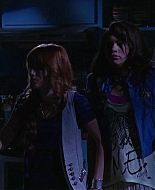 Shake_It_Up_S02E08_Auction_It_Up_1080p_BTD_002477.jpg
