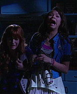 Shake_It_Up_S02E08_Auction_It_Up_1080p_BTD_002488.jpg