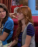 Shake_It_Up_S02E08_Auction_It_Up_1080p_BTD_002705.jpg