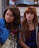 Shake_It_Up_S02E08_Auction_It_Up_1080p_BTD_002713.jpg
