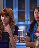 Shake_It_Up_S02E08_Auction_It_Up_1080p_BTD_002860.jpg