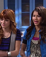 Shake_It_Up_S02E08_Auction_It_Up_1080p_BTD_002861.jpg