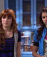 Shake_It_Up_S02E08_Auction_It_Up_1080p_BTD_002883.jpg